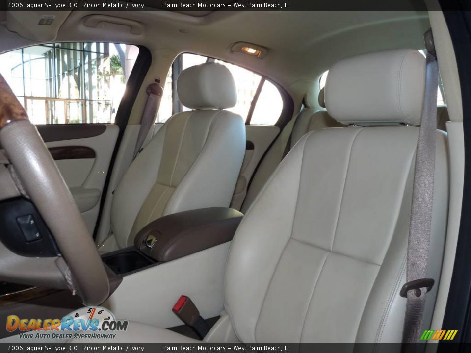 2006 Jaguar S-Type 3.0 Zircon Metallic / Ivory Photo #18