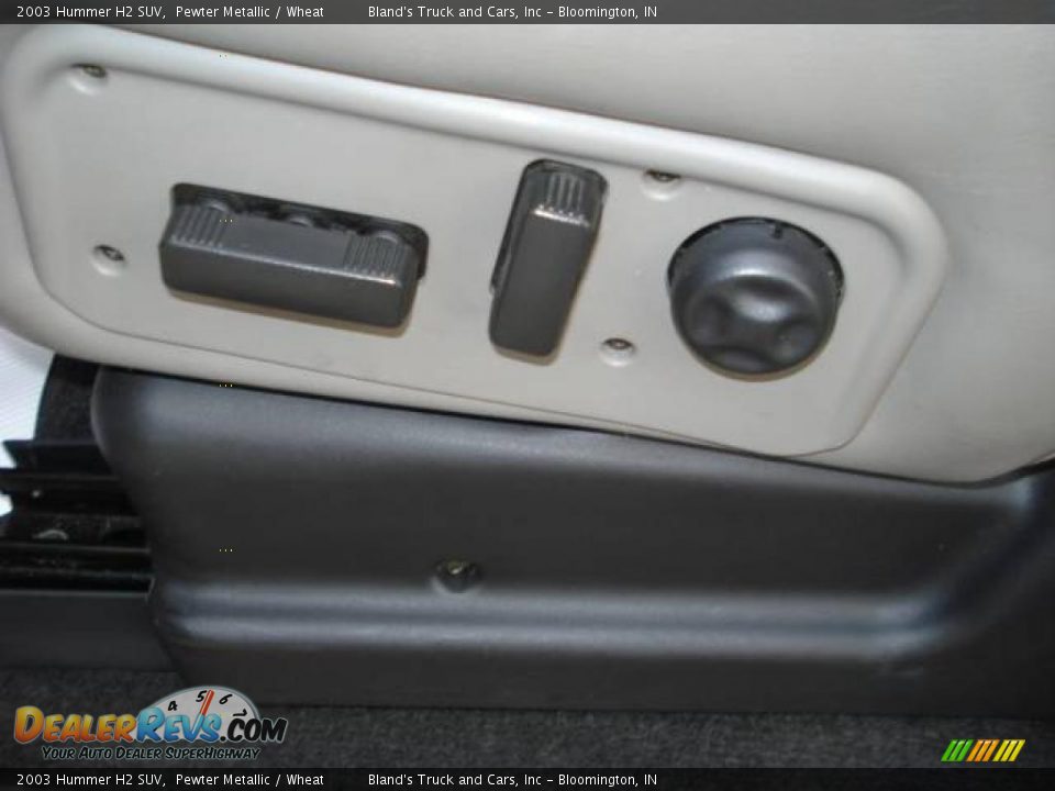2003 Hummer H2 SUV Pewter Metallic / Wheat Photo #17