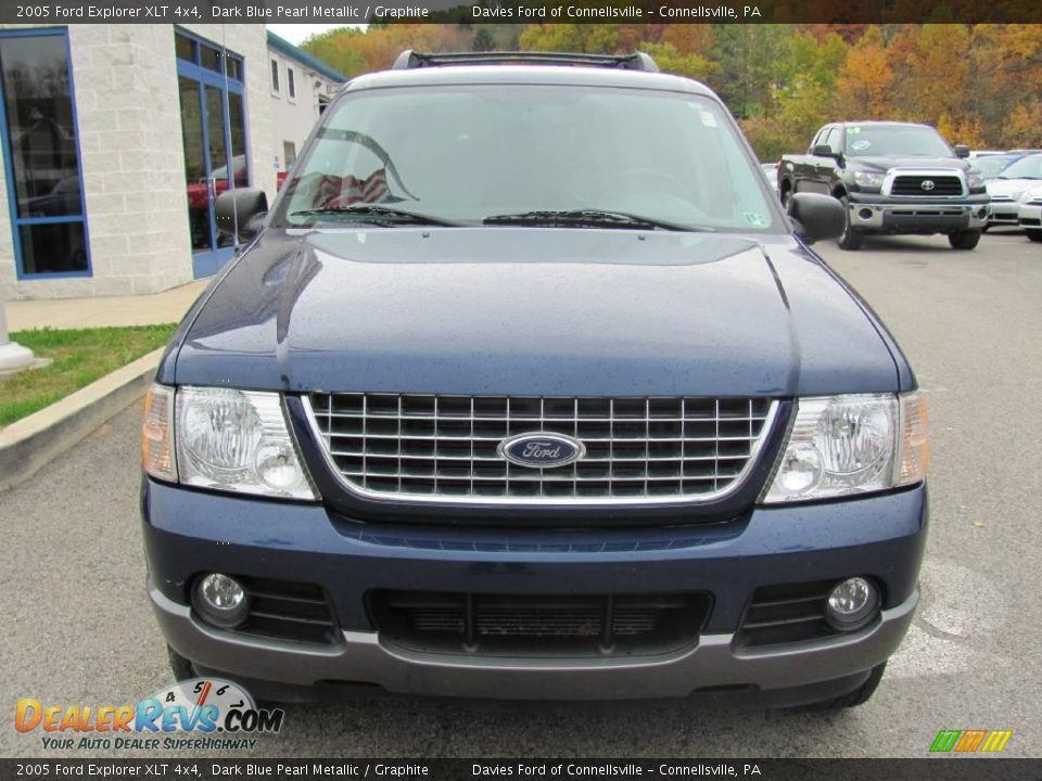 2005 Ford Explorer XLT 4x4 Dark Blue Pearl Metallic / Graphite Photo #4