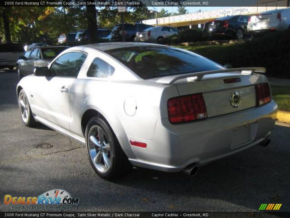 2006 Ford Mustang GT Premium Coupe Satin Silver Metallic / Dark Charcoal Photo #2