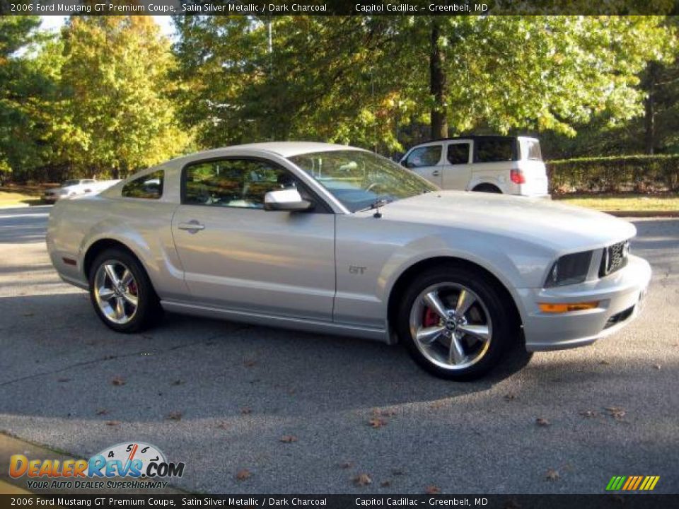 2006 Ford Mustang GT Premium Coupe Satin Silver Metallic / Dark Charcoal Photo #5