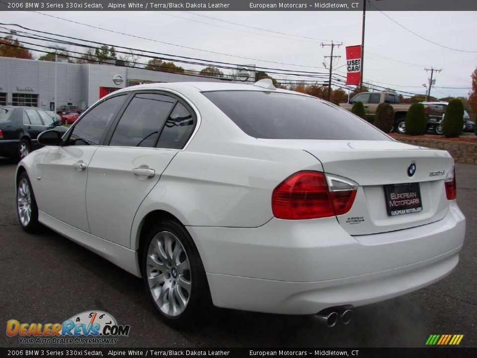 2006 BMW 3 Series 330xi Sedan Alpine White / Terra/Black Dakota Leather Photo #3