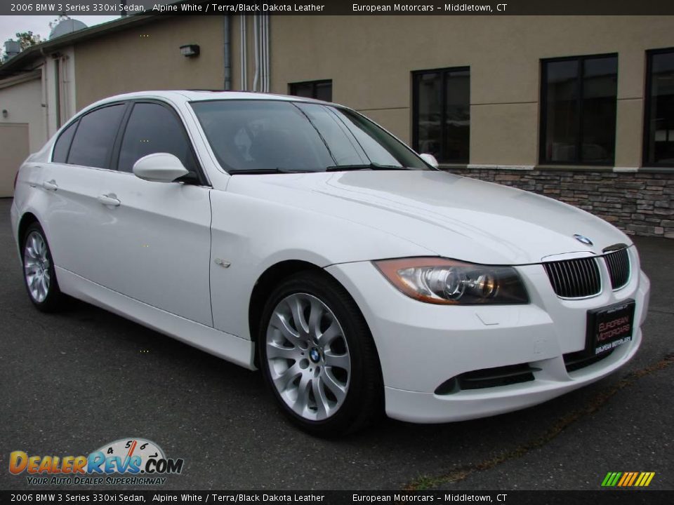 2006 BMW 3 Series 330xi Sedan Alpine White / Terra/Black Dakota Leather Photo #6