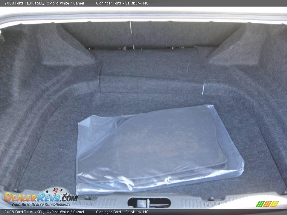 2008 Ford Taurus SEL Oxford White / Camel Photo #10
