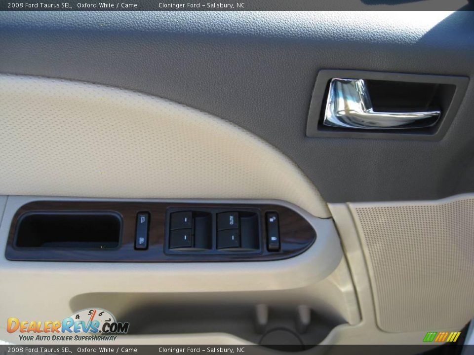 2008 Ford Taurus SEL Oxford White / Camel Photo #18