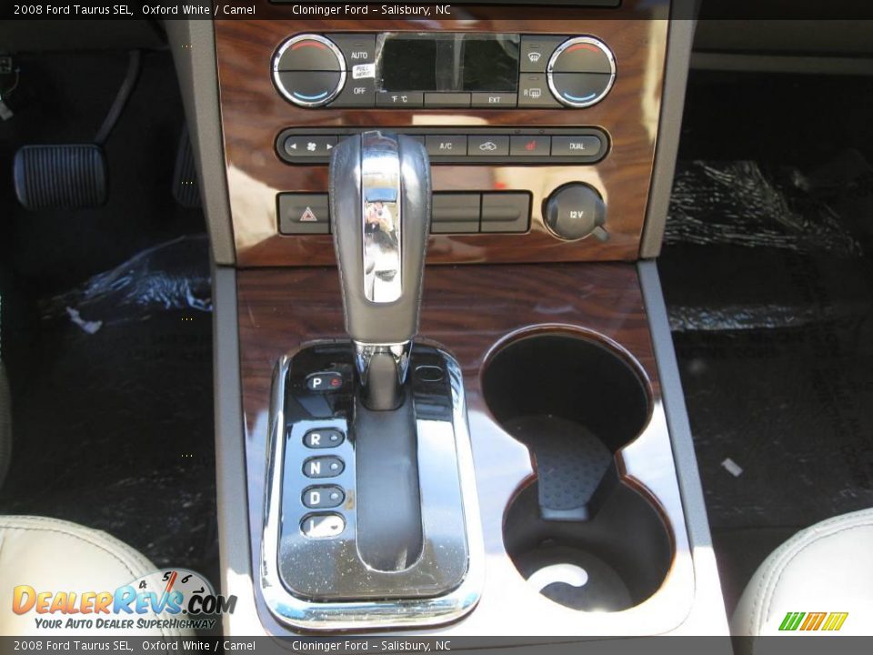 2008 Ford Taurus SEL Oxford White / Camel Photo #23