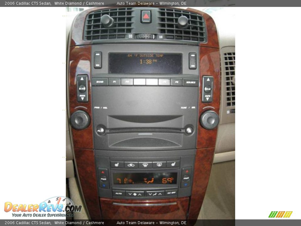 2006 Cadillac CTS Sedan White Diamond / Cashmere Photo #17