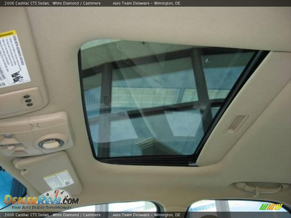 2006 Cadillac CTS Sedan White Diamond / Cashmere Photo #25