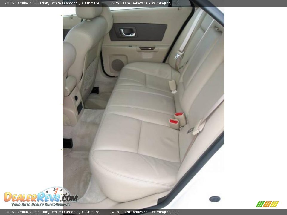 2006 Cadillac CTS Sedan White Diamond / Cashmere Photo #26