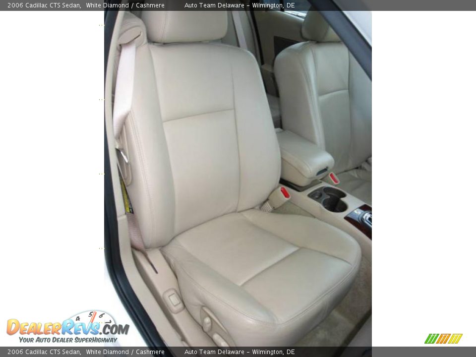 2006 Cadillac CTS Sedan White Diamond / Cashmere Photo #29