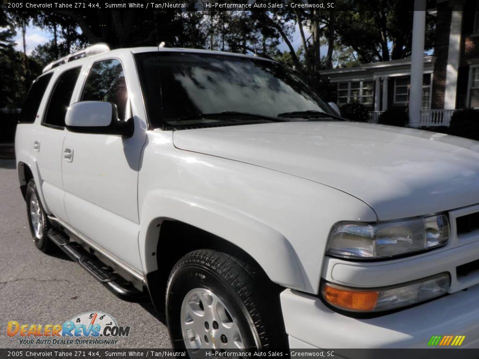 2005 Chevrolet Tahoe Z71 4x4 Summit White / Tan/Neutral Photo #11