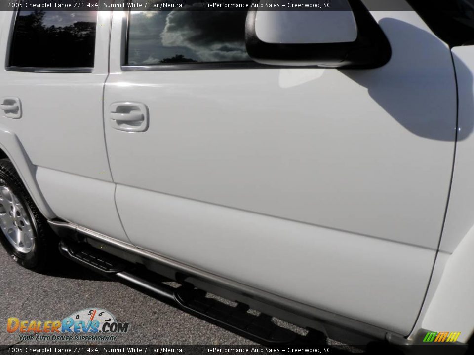 2005 Chevrolet Tahoe Z71 4x4 Summit White / Tan/Neutral Photo #14