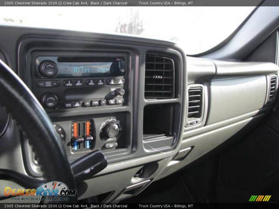 2005 Chevrolet Silverado 1500 LS Crew Cab 4x4 Black / Dark Charcoal Photo #11