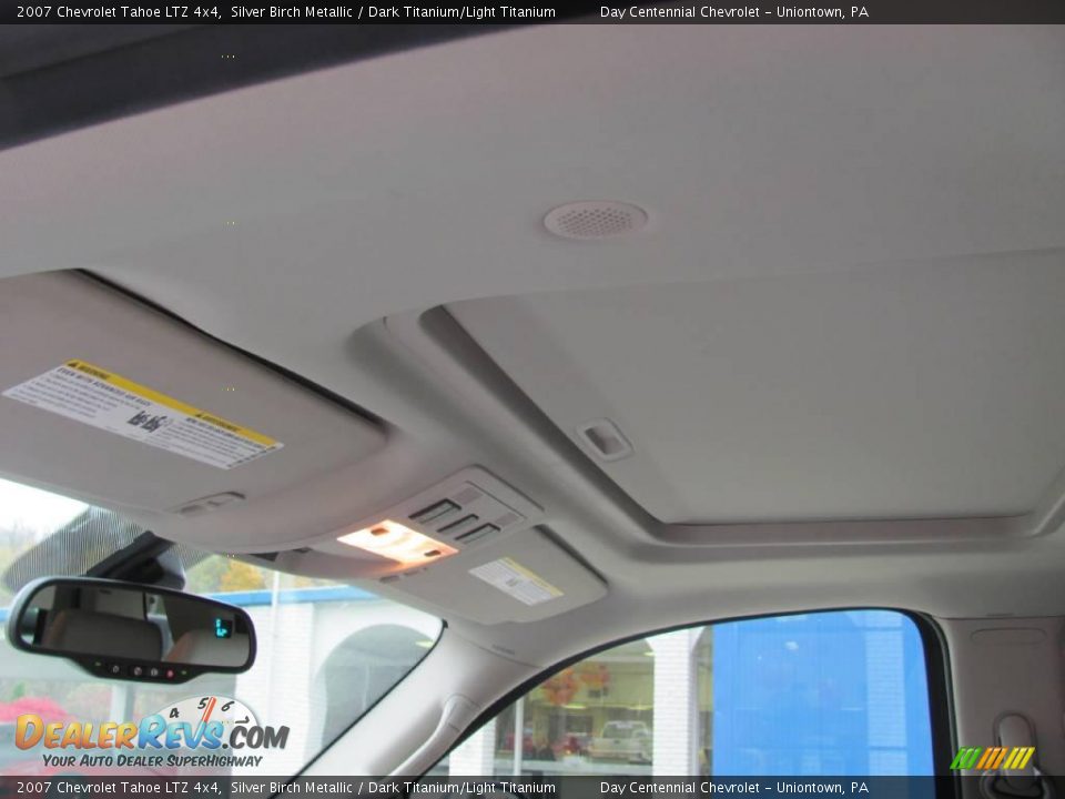 2007 Chevrolet Tahoe LTZ 4x4 Silver Birch Metallic / Dark Titanium/Light Titanium Photo #6