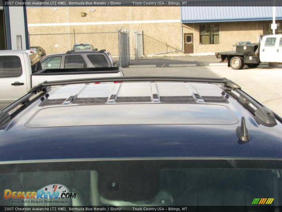 2007 Chevrolet Avalanche LTZ 4WD Bermuda Blue Metallic / Ebony Photo #8