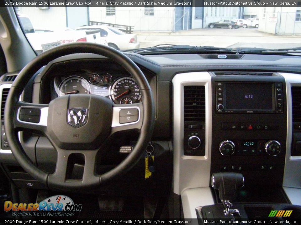 2009 Dodge Ram 1500 Laramie Crew Cab 4x4 Mineral Gray Metallic / Dark Slate/Medium Graystone Photo #11