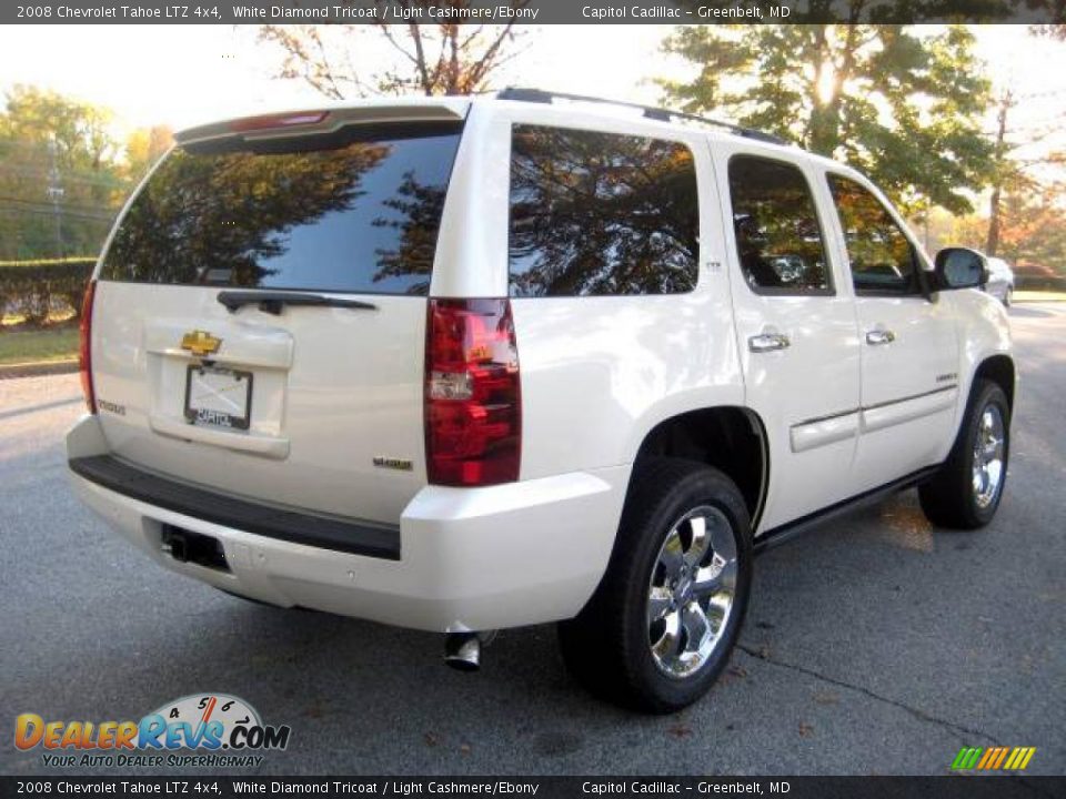 2008 Chevrolet Tahoe LTZ 4x4 White Diamond Tricoat / Light Cashmere/Ebony Photo #4