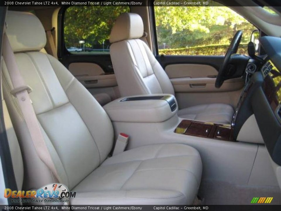 2008 Chevrolet Tahoe LTZ 4x4 White Diamond Tricoat / Light Cashmere/Ebony Photo #12