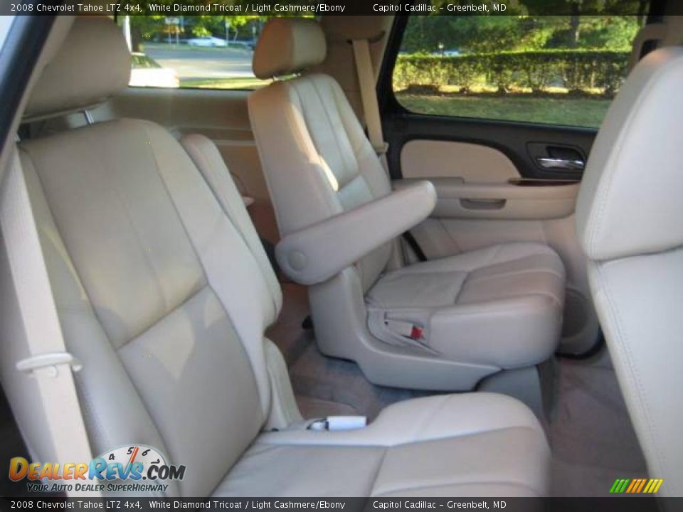 2008 Chevrolet Tahoe LTZ 4x4 White Diamond Tricoat / Light Cashmere/Ebony Photo #13