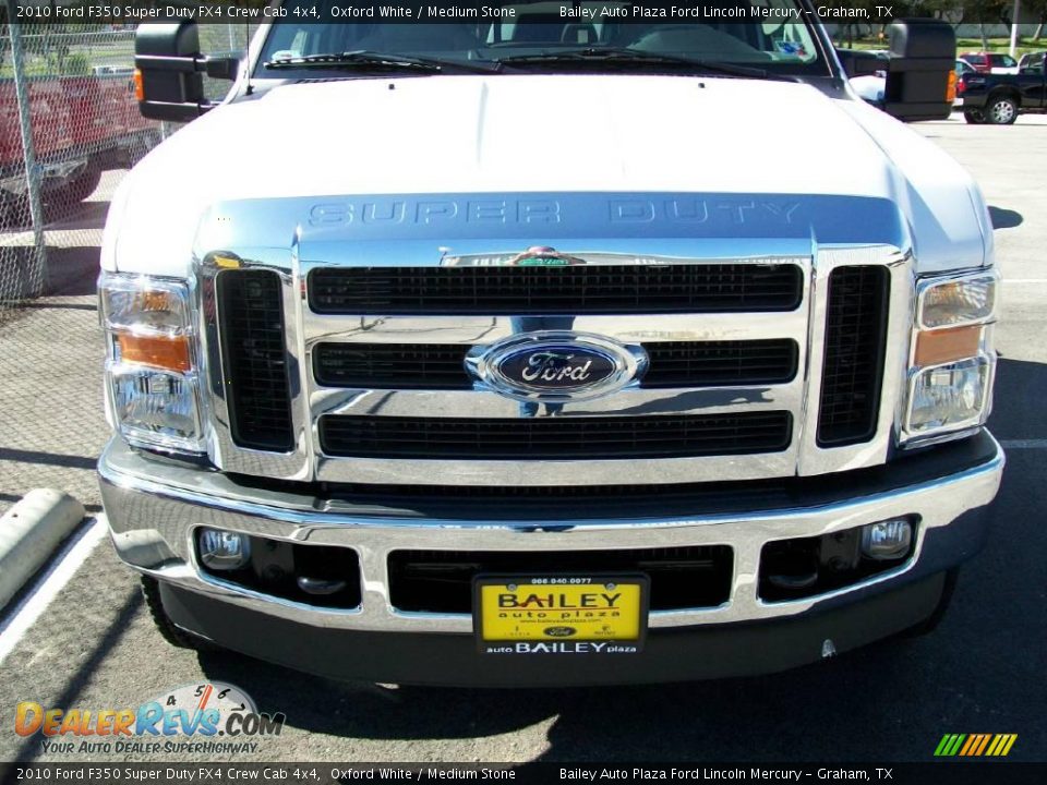 2010 Ford F350 Super Duty FX4 Crew Cab 4x4 Oxford White / Medium Stone Photo #1