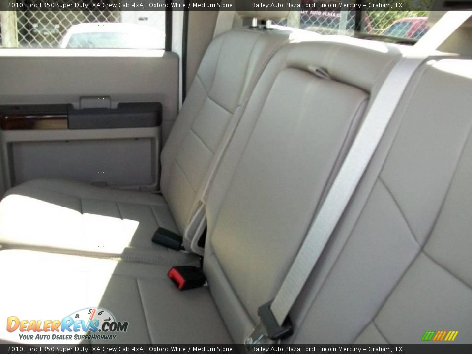 2010 Ford F350 Super Duty FX4 Crew Cab 4x4 Oxford White / Medium Stone Photo #4