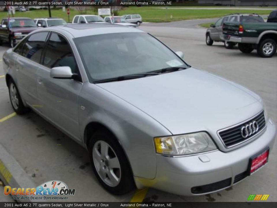 2001 Audi A6 2.7T quattro Sedan Light Silver Metallic / Onyx Photo #3