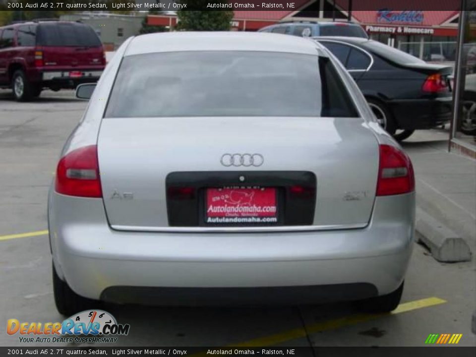 2001 Audi A6 2.7T quattro Sedan Light Silver Metallic / Onyx Photo #9