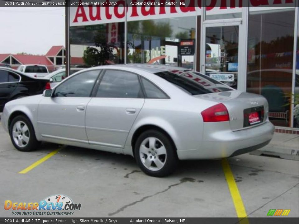 2001 Audi A6 2.7T quattro Sedan Light Silver Metallic / Onyx Photo #10