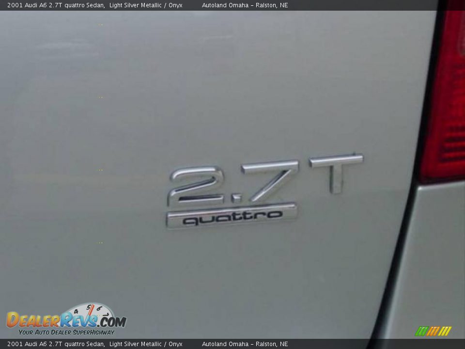 2001 Audi A6 2.7T quattro Sedan Light Silver Metallic / Onyx Photo #12