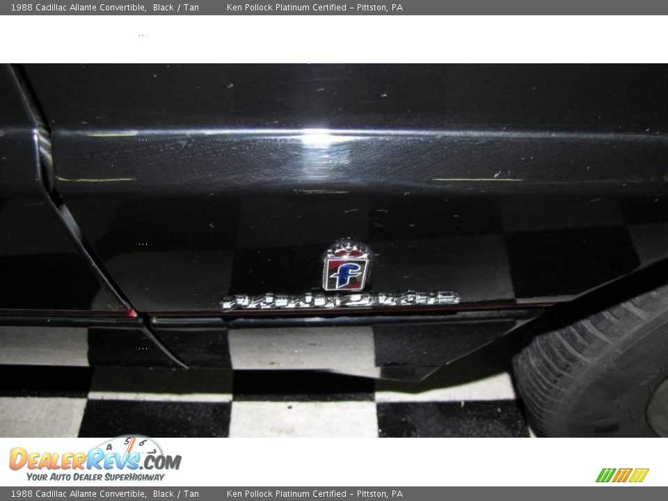 1988 Cadillac Allante Convertible Black / Tan Photo #27
