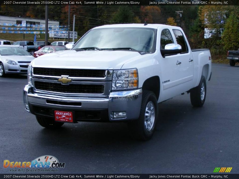 2007 Chevrolet Silverado 2500HD LTZ Crew Cab 4x4 Summit White / Light Cashmere/Ebony Photo #4