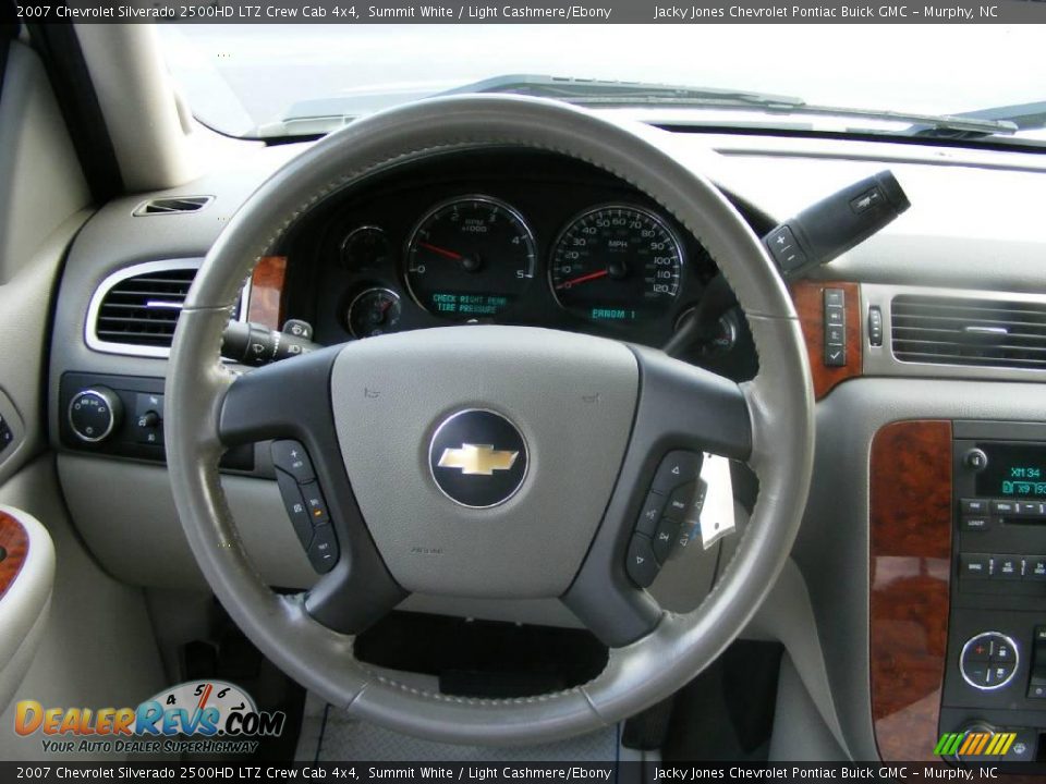 2007 Chevrolet Silverado 2500HD LTZ Crew Cab 4x4 Summit White / Light Cashmere/Ebony Photo #13