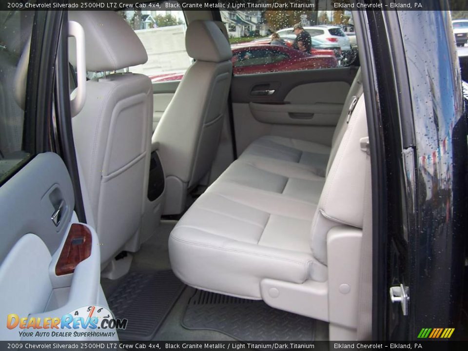 2009 Chevrolet Silverado 2500HD LTZ Crew Cab 4x4 Black Granite Metallic / Light Titanium/Dark Titanium Photo #8