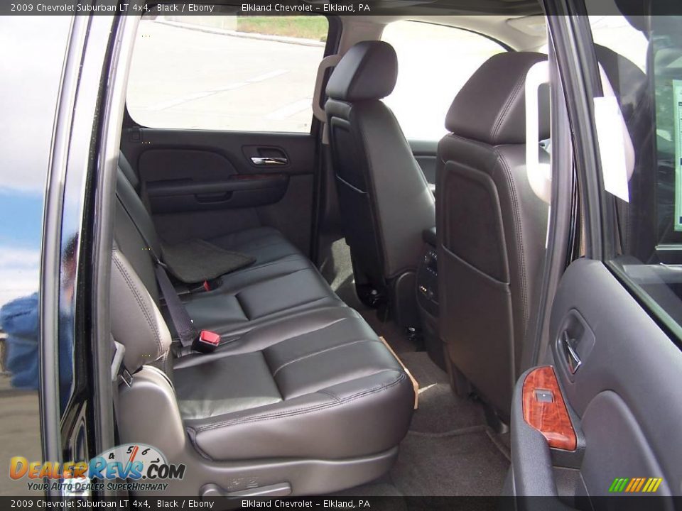 2009 Chevrolet Suburban LT 4x4 Black / Ebony Photo #10