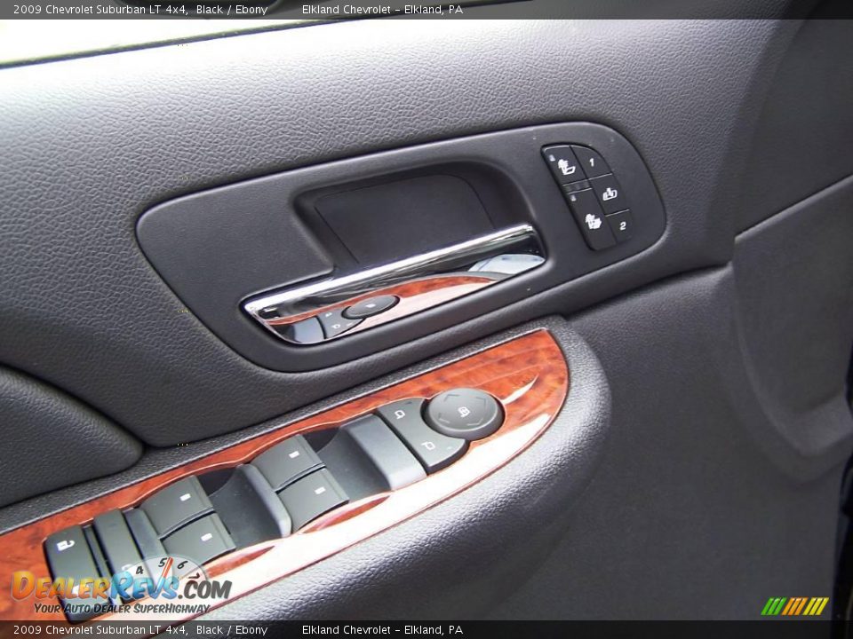 2009 Chevrolet Suburban LT 4x4 Black / Ebony Photo #23
