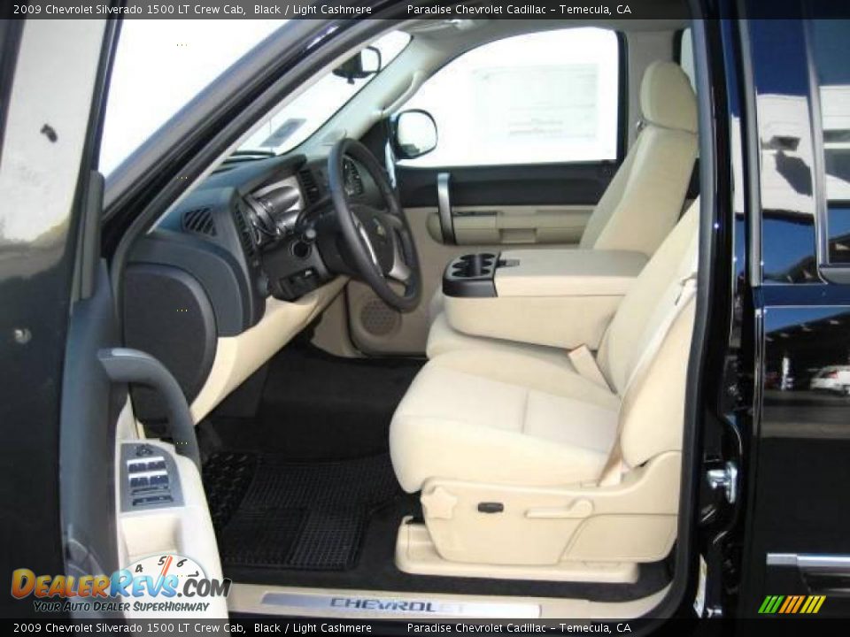 2009 Chevrolet Silverado 1500 LT Crew Cab Black / Light Cashmere Photo #13