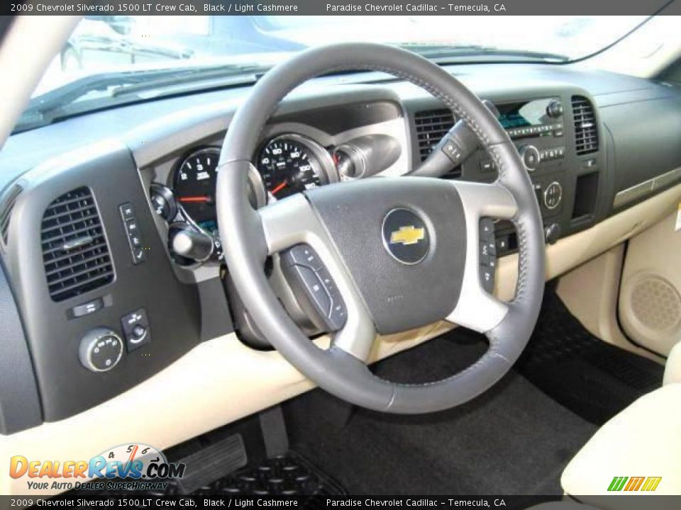 2009 Chevrolet Silverado 1500 LT Crew Cab Black / Light Cashmere Photo #17