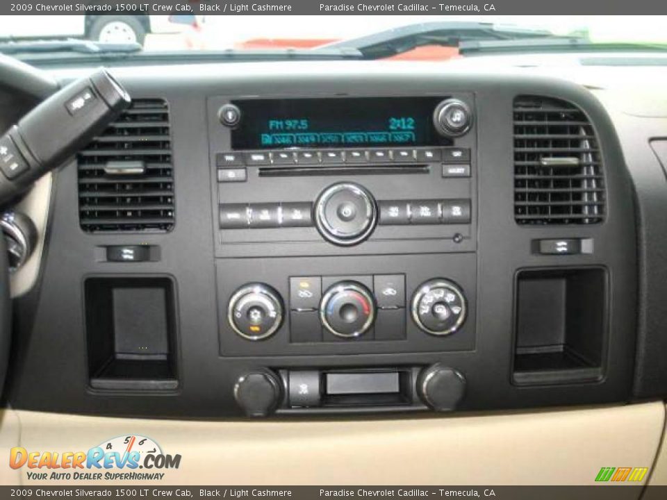 2009 Chevrolet Silverado 1500 LT Crew Cab Black / Light Cashmere Photo #18