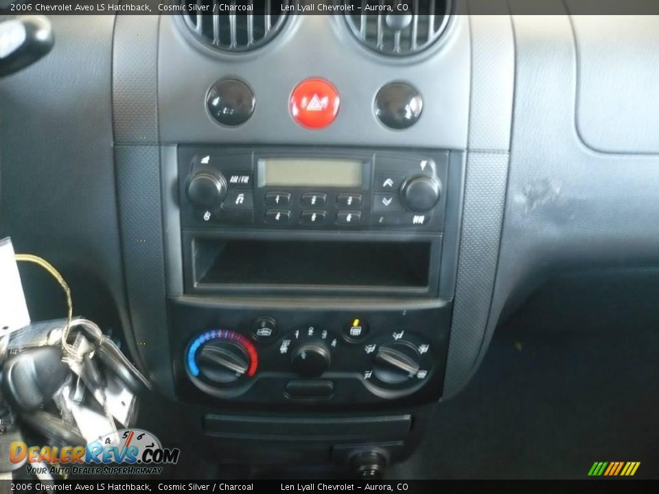 2006 Chevrolet Aveo LS Hatchback Cosmic Silver / Charcoal Photo #16