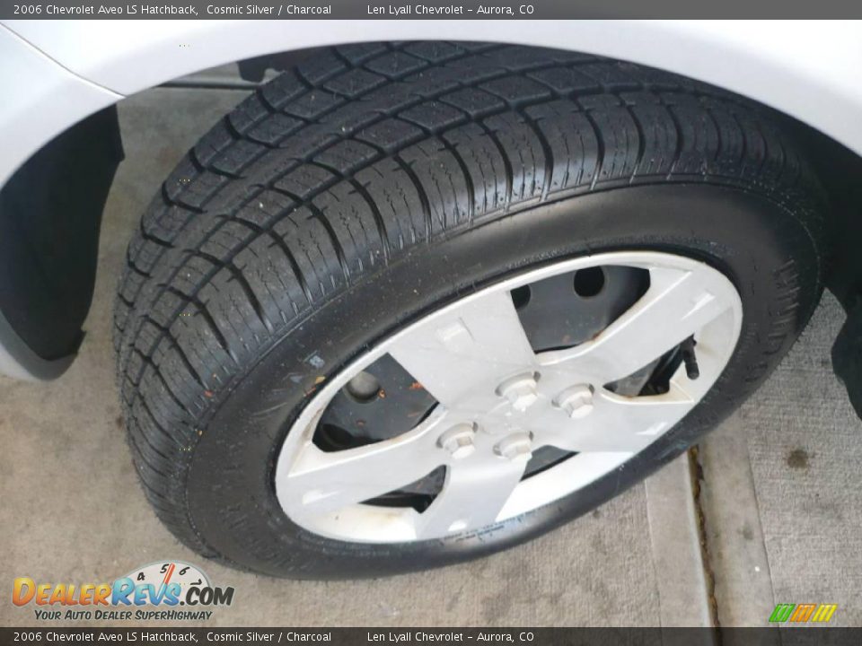 2006 Chevrolet Aveo LS Hatchback Cosmic Silver / Charcoal Photo #19