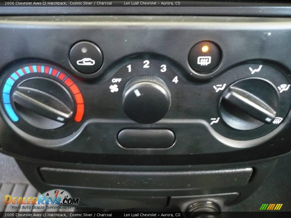 2006 Chevrolet Aveo LS Hatchback Cosmic Silver / Charcoal Photo #21