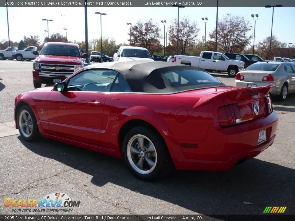 2005 Ford Mustang GT Deluxe Convertible Torch Red / Dark Charcoal Photo #4