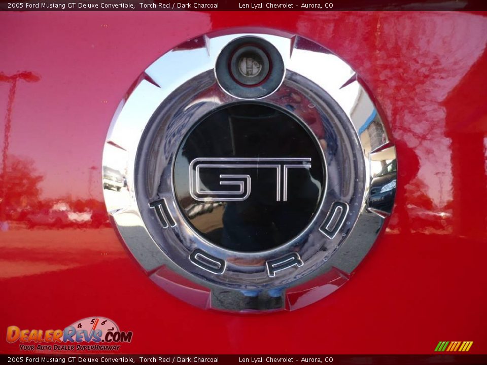 2005 Ford Mustang GT Deluxe Convertible Torch Red / Dark Charcoal Photo #11
