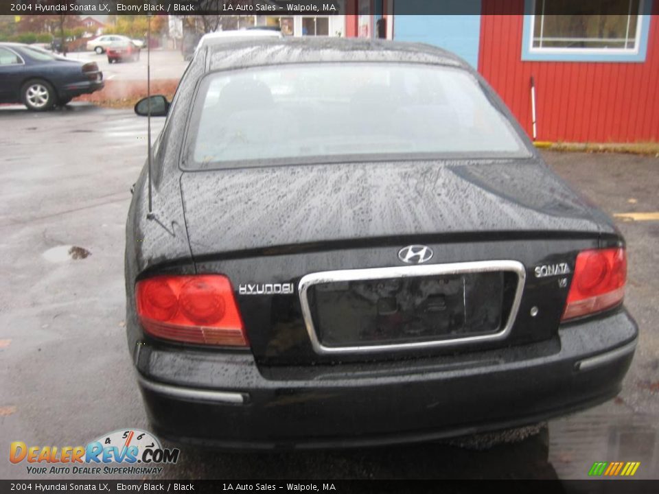 2004 Hyundai Sonata LX Ebony Black / Black Photo #12