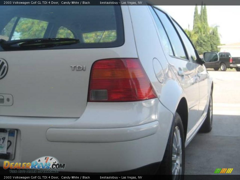 2003 Volkswagen Golf GL TDI 4 Door Candy White / Black Photo #22