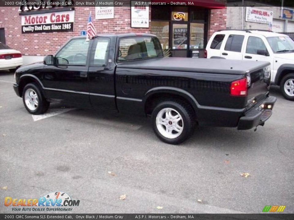 2003 GMC Sonoma SLS Extended Cab Onyx Black / Medium Gray Photo #2