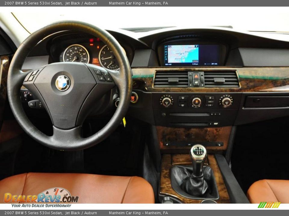 2007 BMW 5 Series 530xi Sedan Jet Black / Auburn Photo #7