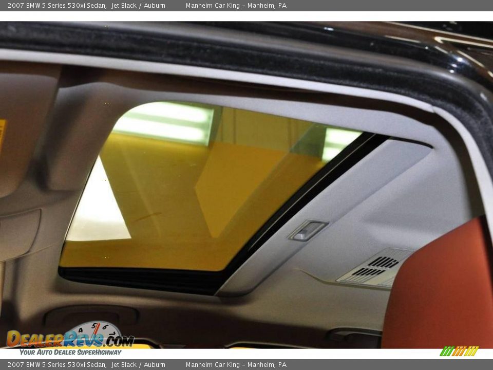 2007 BMW 5 Series 530xi Sedan Jet Black / Auburn Photo #10