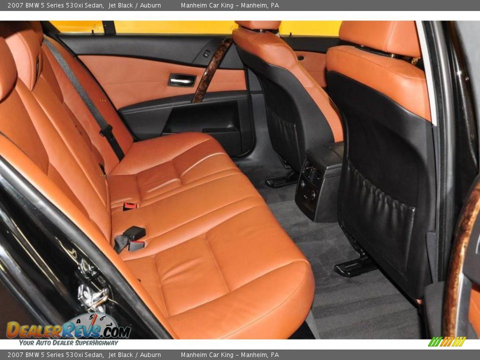2007 BMW 5 Series 530xi Sedan Jet Black / Auburn Photo #16
