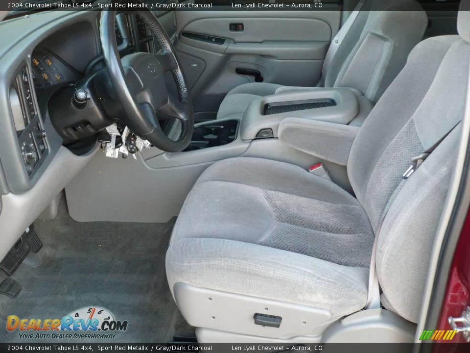 2004 Chevrolet Tahoe LS 4x4 Sport Red Metallic / Gray/Dark Charcoal Photo #10